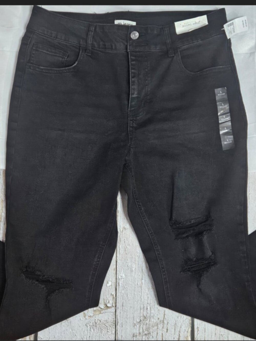 Maurices Everflex Black Distressed Jeggings Jeans Large NWT